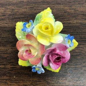 3/$25 Vintage Flower Broach